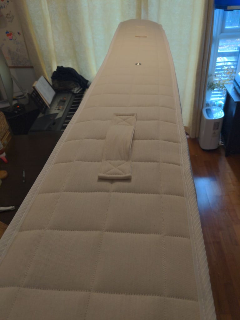 King size mattress with springs and foam top and bottom