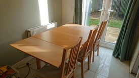 IKEA extendable dining table and chairs 