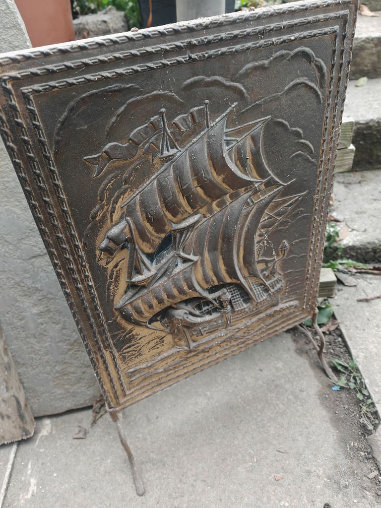 image for 1930s-1940s decorative collectable vintage galleon fireguard