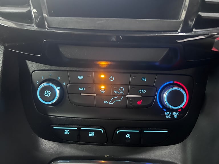 2020 Ford Transit Connect 1.5 EcoBlue 120ps Limited Van PANEL VAN Diesel Manual
