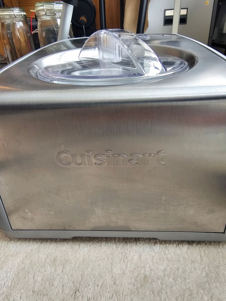 Cuisinart ICE100BCU ice cream and gelato maker