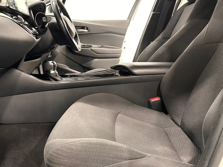 2019 Toyota C-HR 1.8 Hybrid Dynamic 5dr CVT HATCHBACK PETROL/ELECTRIC Automatic
