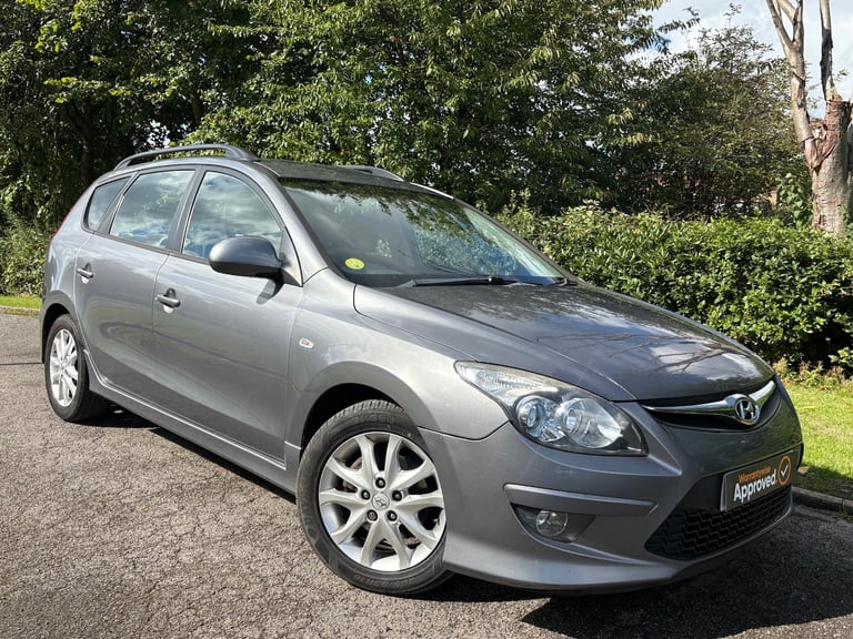 image for 2011 Hyundai i30 1.6 CRDi COMFORT 5DR AUTOMATIC ESTATE *12 STAMPS *LOW MILES *MOT 29/10/2026 ESTA...