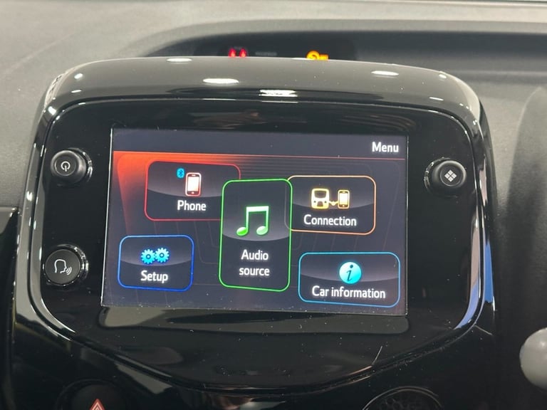 2018 Peugeot 108 1.0 Collection Hatchback 5dr Petrol Manual Euro 6 (72 ps) Hatchback Petrol Manual