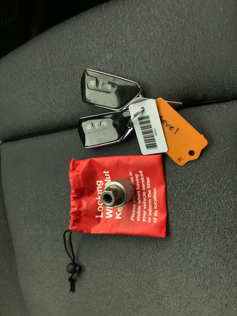 2021 Volkswagen ID.3 Pro S 77kWh Tour Hatchback 5dr Electric Auto (204 ps) - LED - REVERSE CAM - ...