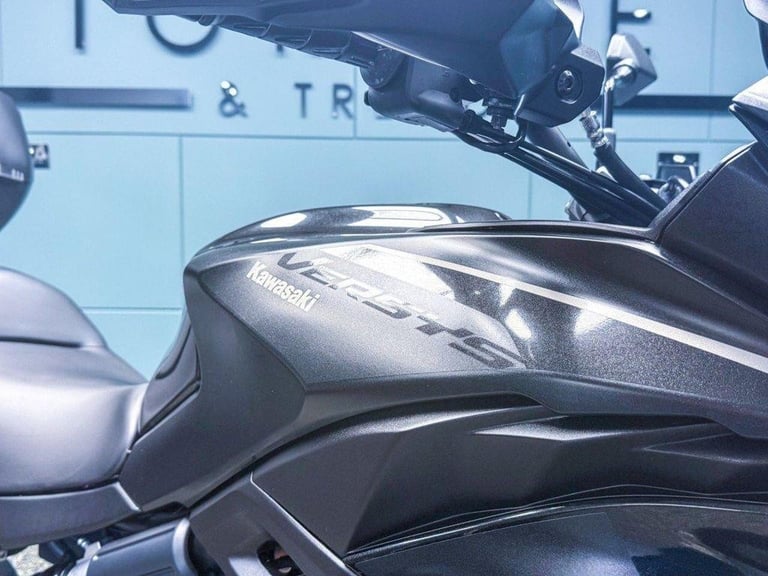 2025 25 KAWASAKI VERSYS 650 100 MILES - ADVENTURE - 1 OWNER - ULTRA LOW MILES