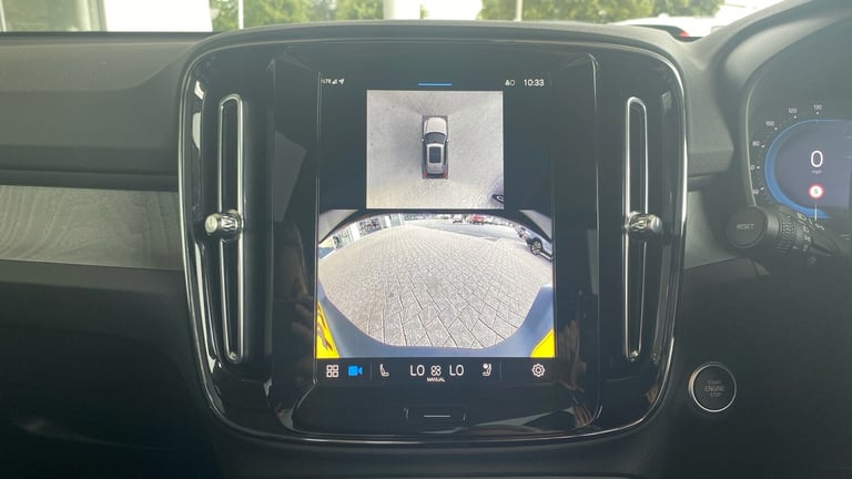 2024 Volvo XC40 2.0 B3P Ultra Dark 5dr Auto ESTATE PETROL Automatic