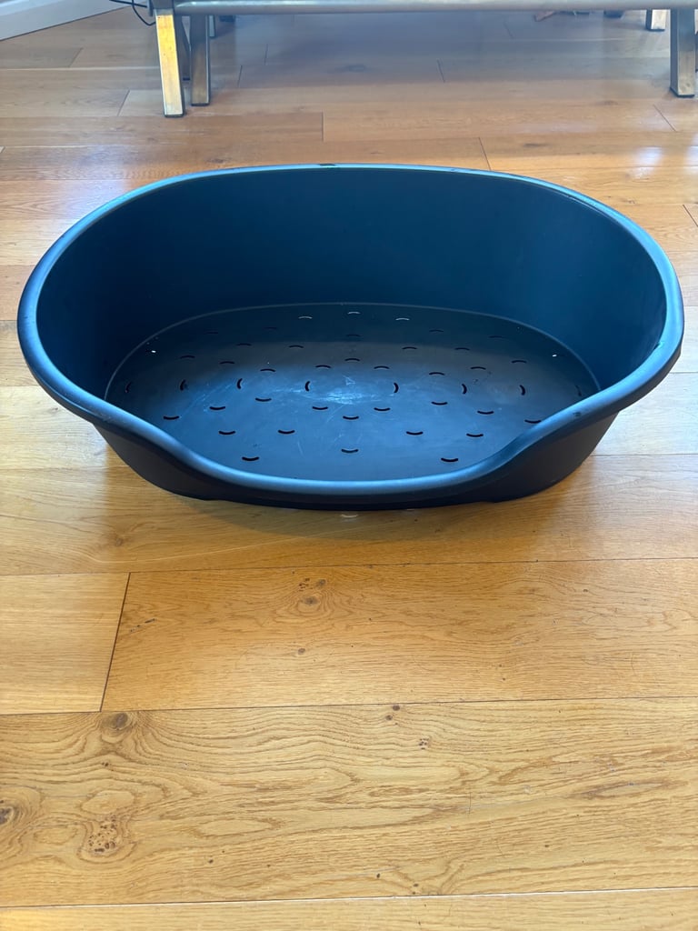 Plastic dog bed 