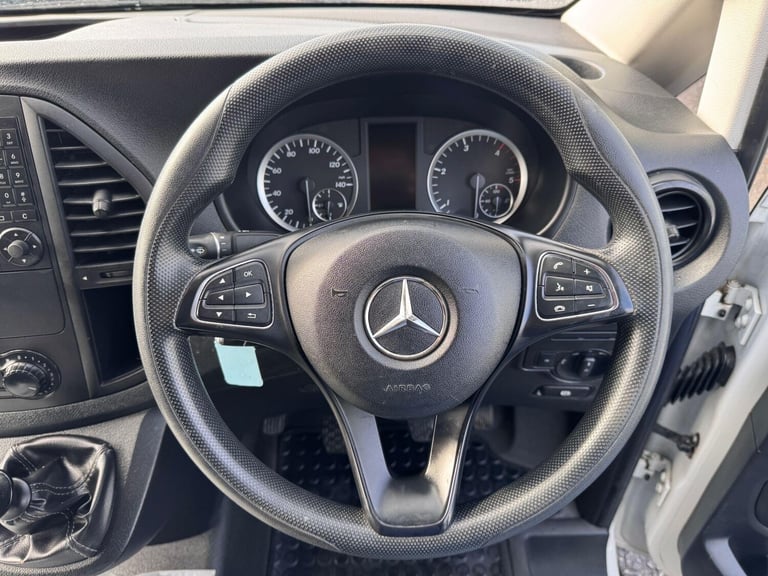2018 Mercedes-Benz Vito 1.6 111 CDI FWD L2 Euro 6 6dr PANEL VAN Diesel Manual