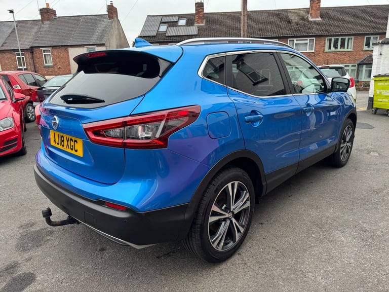 2018 Nissan Qashqai 1.2 DiG-T N-Connecta 5dr HATCHBACK Petrol Manual