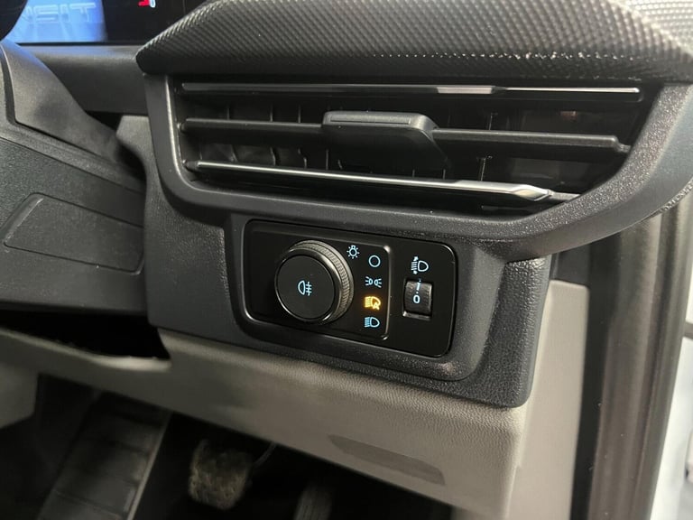 2024 Ford Transit Custom 2.0 300 EcoBlue Limited Auto L2 H1 Euro 6 (s/s) 5dr Panel Van Diesel Aut...