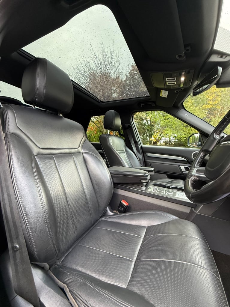 2020 Land Rover Discovery 3.0 SD6 Landmark Edition 5dr Auto ESTATE DIESEL Automatic