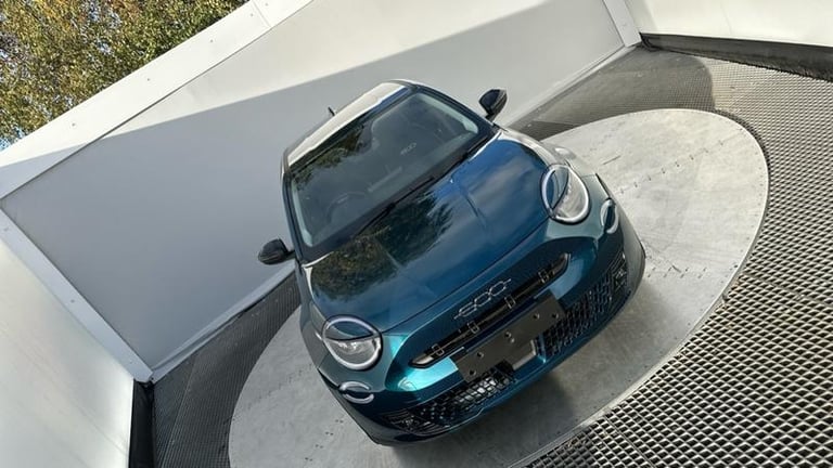 2025 Fiat 600 1.2 MHEV SUV 5dr Petrol Hybrid e-DCT Euro 6 (s/s) (100 ps) Automatic Hatchback Hybr...