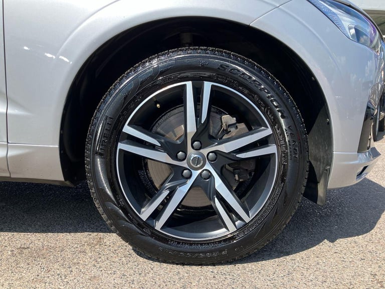 2020 Volvo XC60 B4 R-DESIGN AWD ESTATE Diesel/Electric Hybrid Automatic