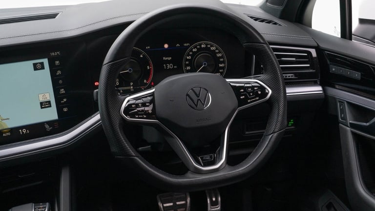 2023 Volkswagen Touareg (23 Reg) 3.0TDI V6 R-Line Tech Estate Diesel Automatic