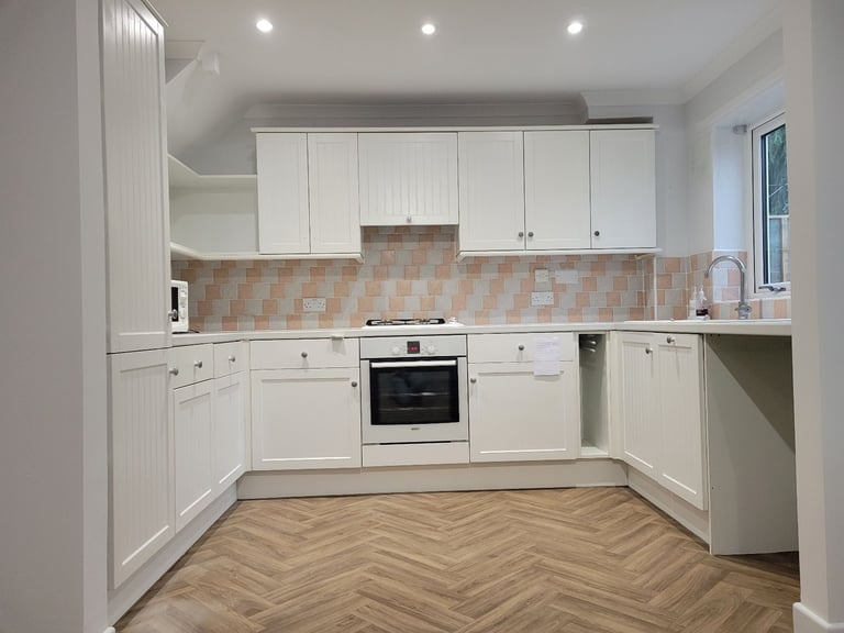 3 bedroom terraced house to rent in Liss