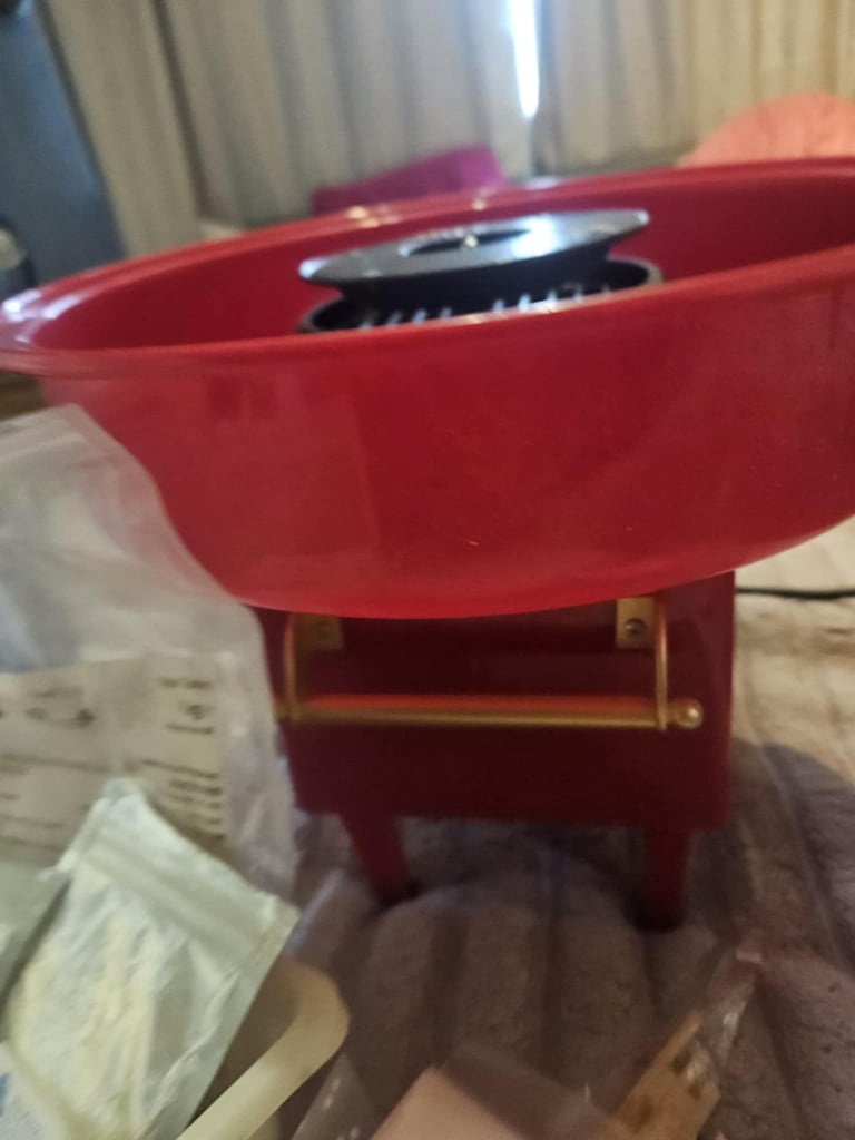 Popcorn and candyfloss machines