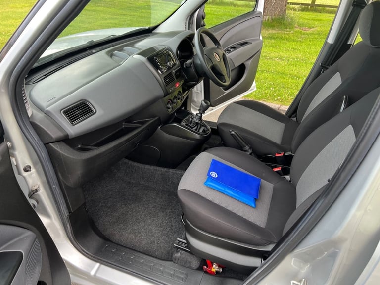 FIAT DOBLO MAXI 1.6 MULTIJET 105PS ACTIVE WHEELCHAIR VEHICLE 16 REG 17,700 MILES