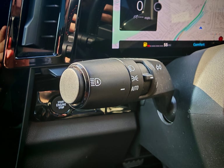 2024 Renault Austral E-Tech FHEV Iconic Esprit Alpine 5dr Auto 4C Estate Hybrid Automatic