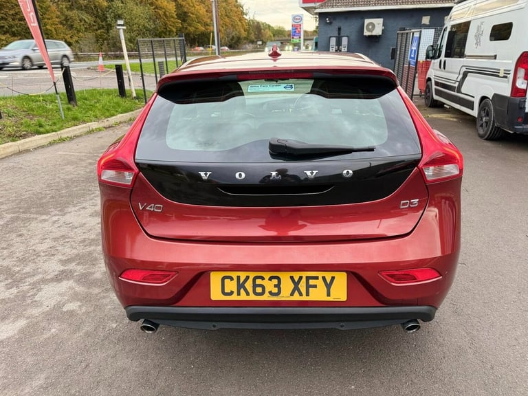 2013 Volvo V40 D3 SE 5dr Geartronic HATCHBACK Diesel Automatic