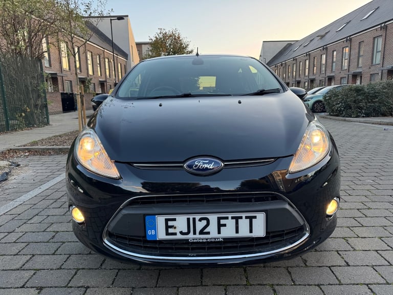2012 Ford Fiesta 1.4 Titanium 5dr Auto HATCHBACK Petrol Automatic