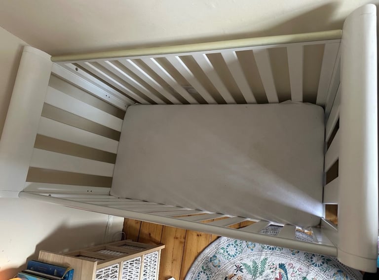 White Baby Cot - Reduced Price 