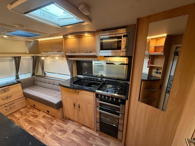 2018 KNAUS STARCLASS 480 - 2 BERTH CARAVAN 
