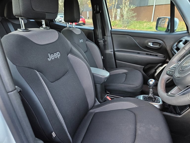 2022 72 Jeep Renegade 1.0 T3 GSE Limited White 5dr Damaged Repaired