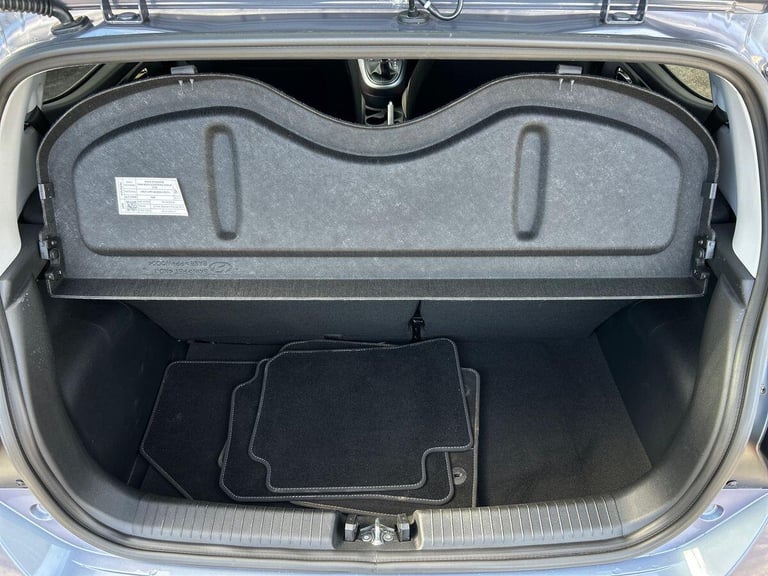 2024 Hyundai i10 1.0 Premium Hatchback 5dr Petrol Auto Euro 6 (s/s) (63 ps) Hatchback PETROL Auto...