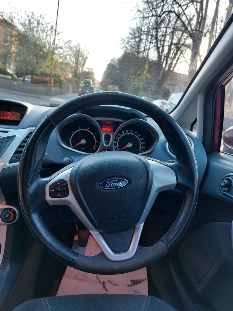 Ford, FIESTA, Hatchback, 2010, Manual, 1242 (cc), 5 doors