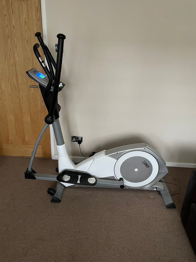Second-Hand Cross Trainers for Sale in Wigan, Manchester | Gumtree