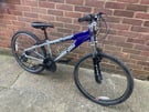 Boss Stomper Aluminium Dirt/Jump 21 Speed Cycle 