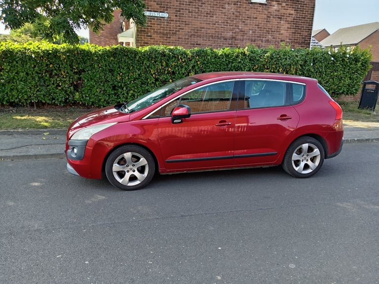Peugeot, 3008, Hatchback, 2010, Manual, 1598 (cc), 5 doors