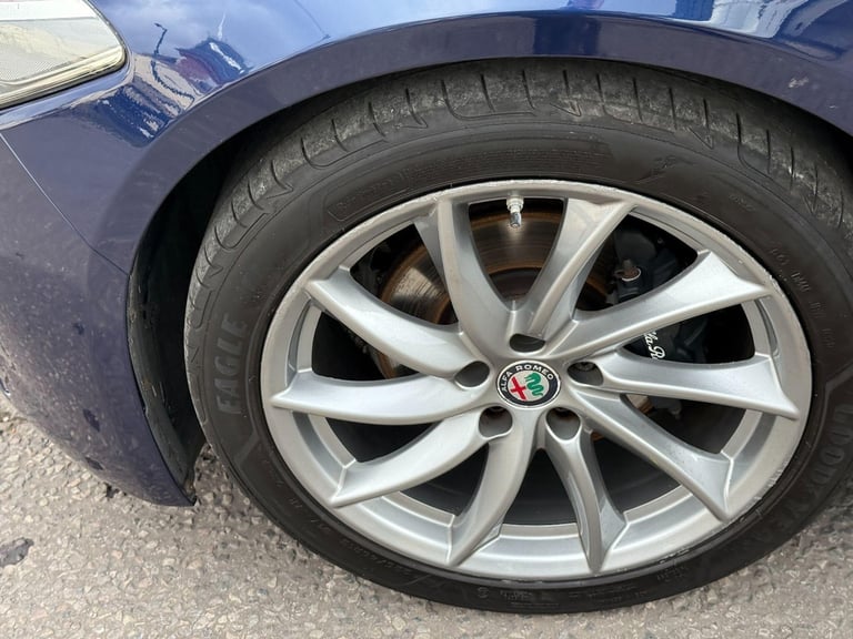 2017 Alfa Romeo Giulia 2.2 TD Super Auto Euro 6 (s/s) 4dr SALOON Diesel Automatic