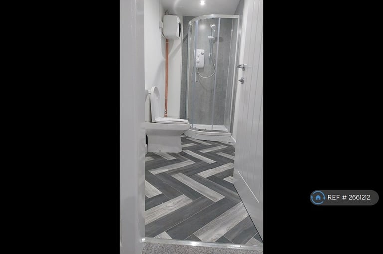 1 bedroom flat in Westgate, Otley, LS21 (1 bed) (#2661212)