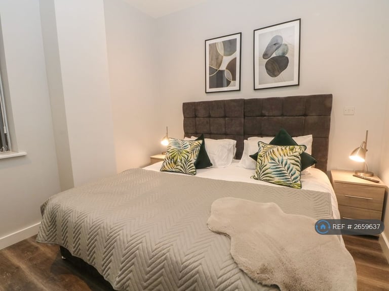 2 bedroom flat in Tudor Place, Waterloo, Liverpool, L22 (2 bed) (#2659637)
