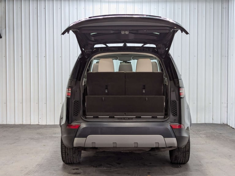 2017 Land Rover Discovery 2.0 Discovery HSE SD4 Auto 4WD 5dr SUV Diesel Automatic