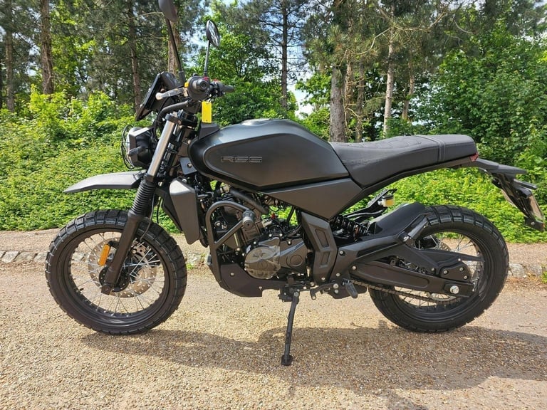 LEXMOTO RSS 125 SCRAMBLER 2025 Petrol Manual in Grey
