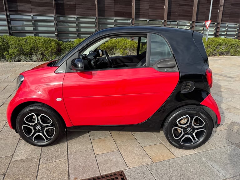 2016 smart fortwo 0.9 Turbo Prime Premium 2dr Auto COUPE Petrol Automatic