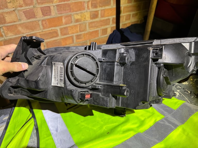 Vauxhall Astra 2011 Front Headlights (Pair) - Good Condition