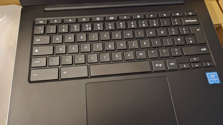 New Galaxy Chromebook Go 