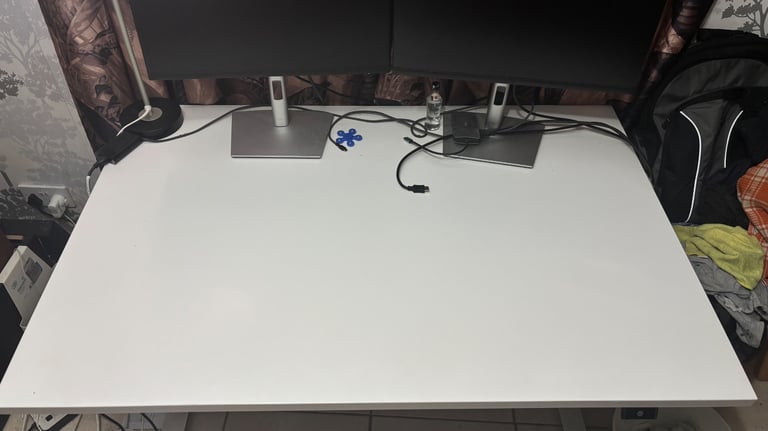 Office Table-Office Desk - Hieght Adjustable