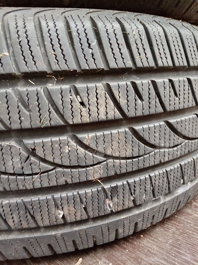 195/55/15 x4 Winter tyres