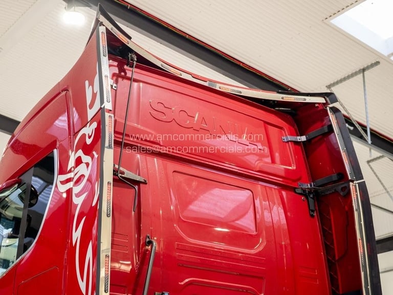 2021 (21) SCANIA 580S V8 HIGHLINE 6X2 TAG AXLE