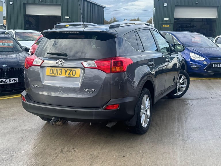 2013 Toyota RAV4 2.2 D-4D Invincible 4WD Euro 5 5dr ESTATE Diesel Manual