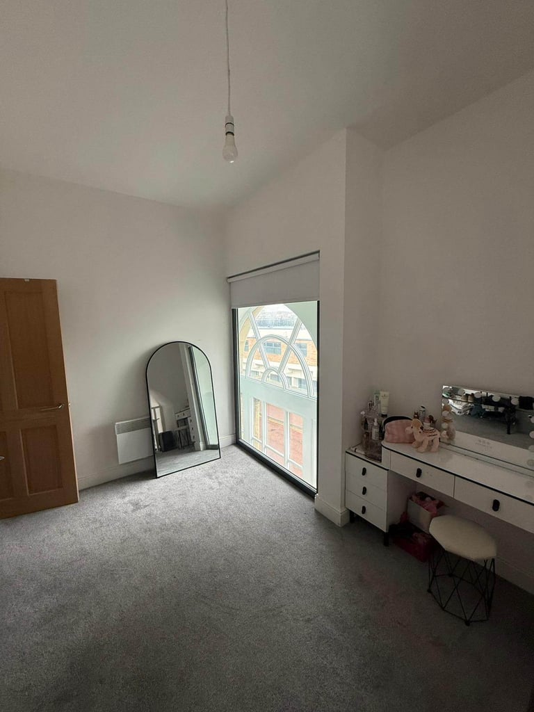 2 Bedroom Large Luxury Apartment at The Sanctuary on Gladstone Terrace in Gateshead!
