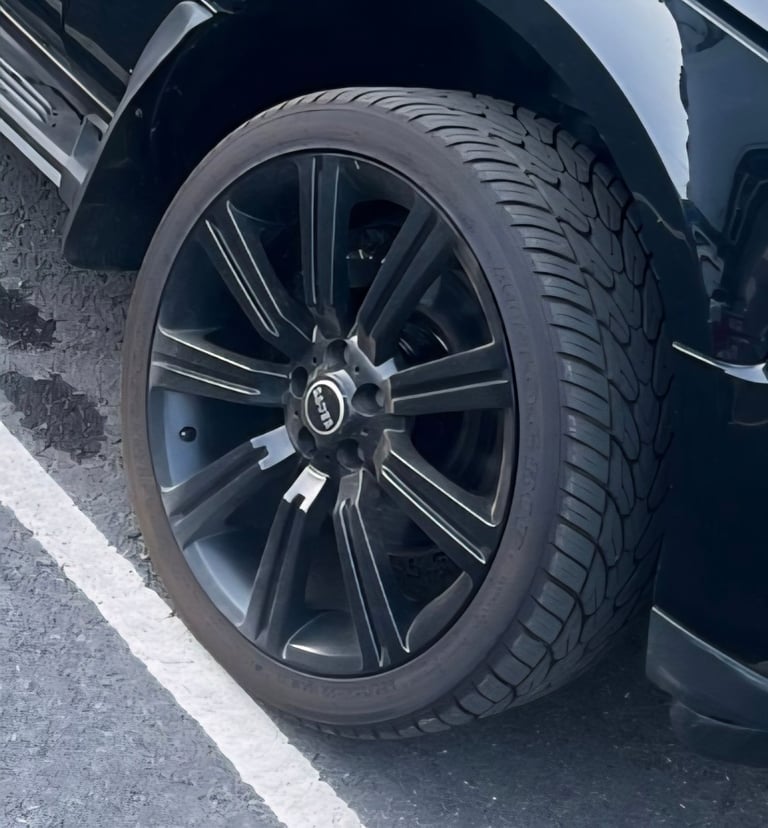 image for Rangerover alloys