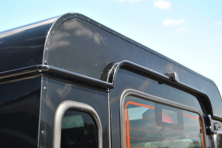 2015 Land Rover Defender XS Station Wagon TDCi [2.2] WINDOW VAN DIESEL Manual