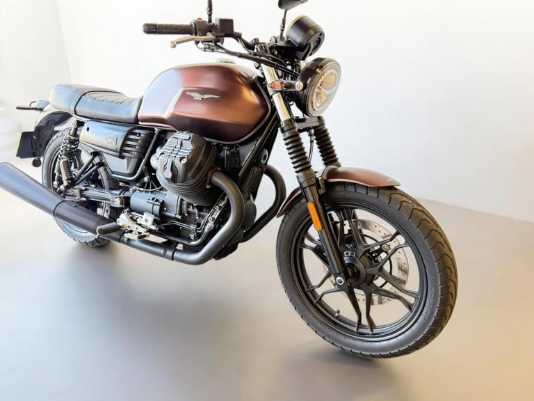 2020 Moto Guzzi V7 744 III Stone Night Pack Euro 4