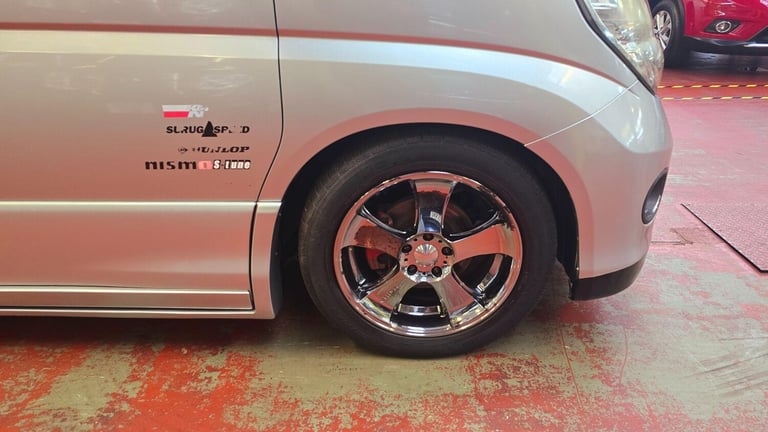 2005 Nissan Elgrand 4wd 2.5 Nismo modified Ready to go  Petrol Automatic